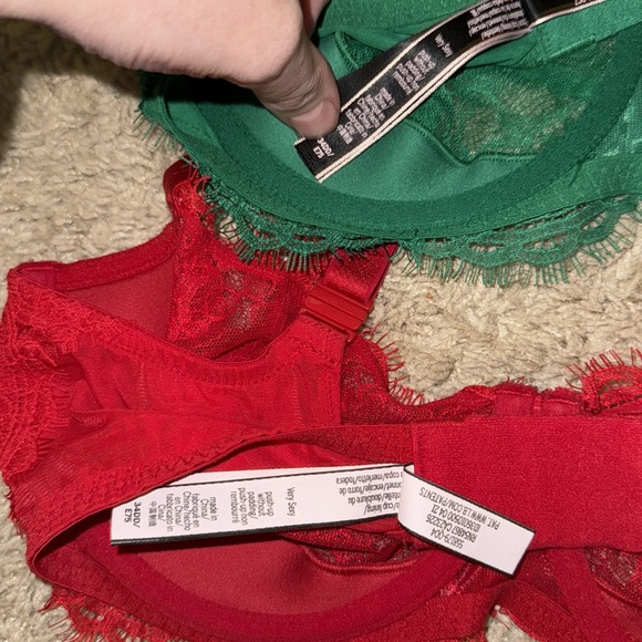 Victoria Secret Very Sexy Push Up without Lining Shine Strap Red Green 34DD - Picture 2 of 2